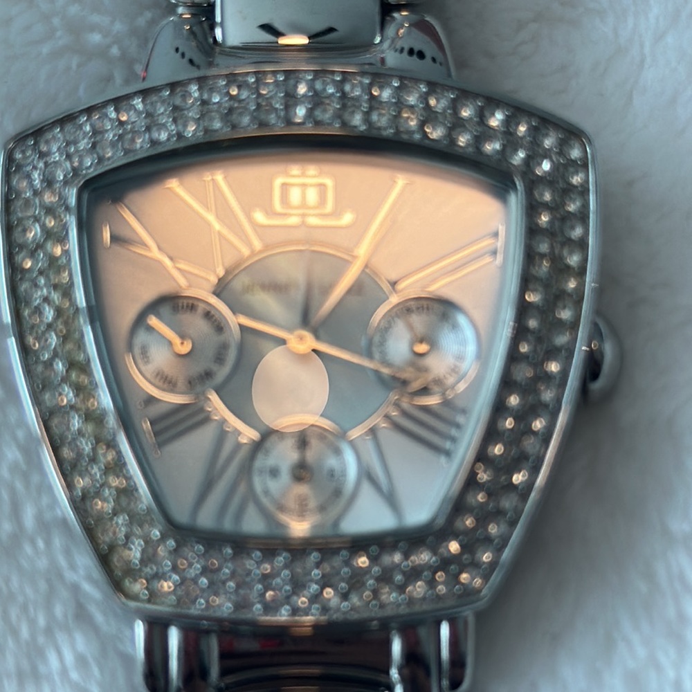 Jlo Watch - image 7